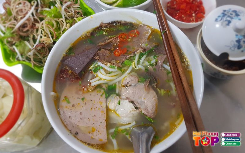 Bun-bo-hue-phuong-bang-haiphongtoplist