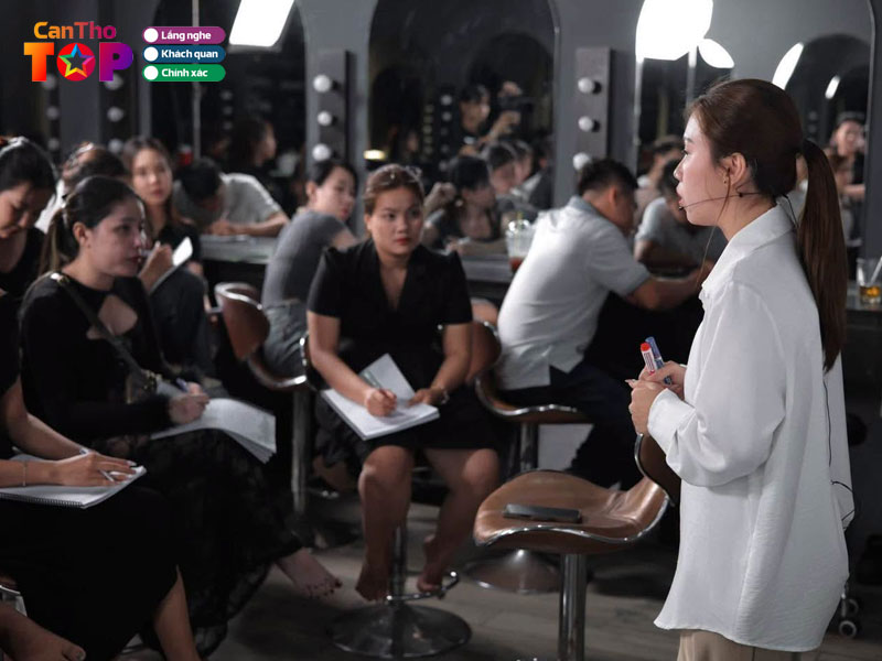 Mai-huong-makeup-academy-canthotoplist